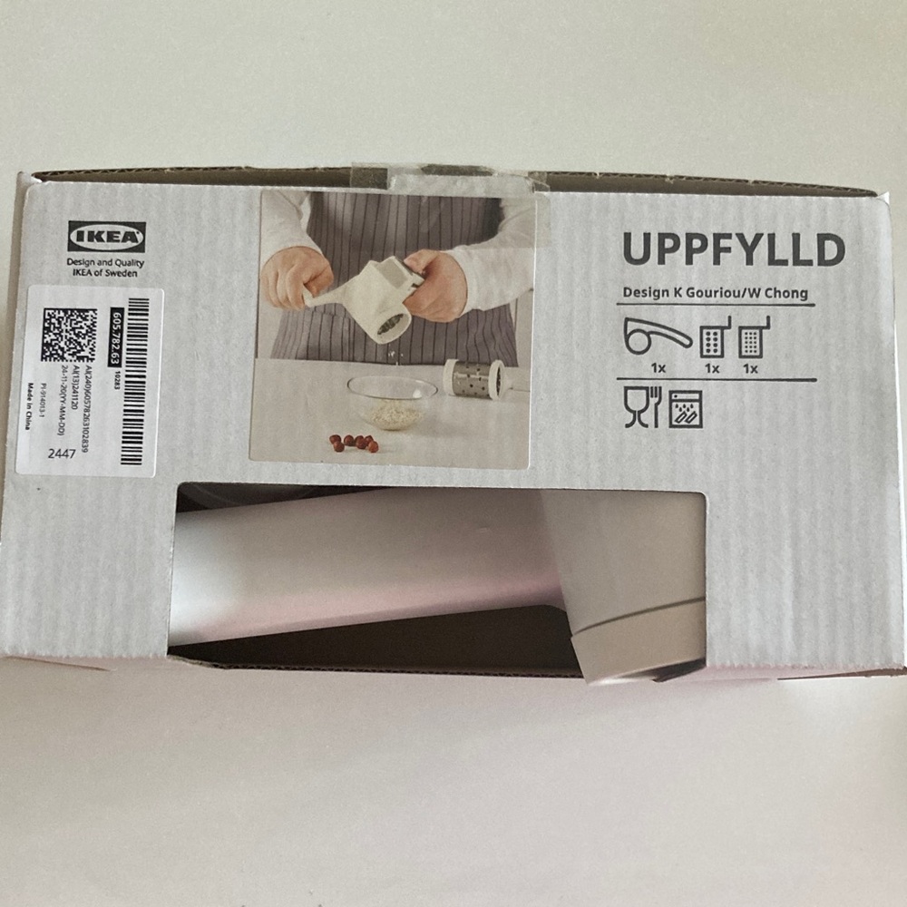 IKEA UPPFYLLD rotary grater set of 2 - Picture 4 of 4